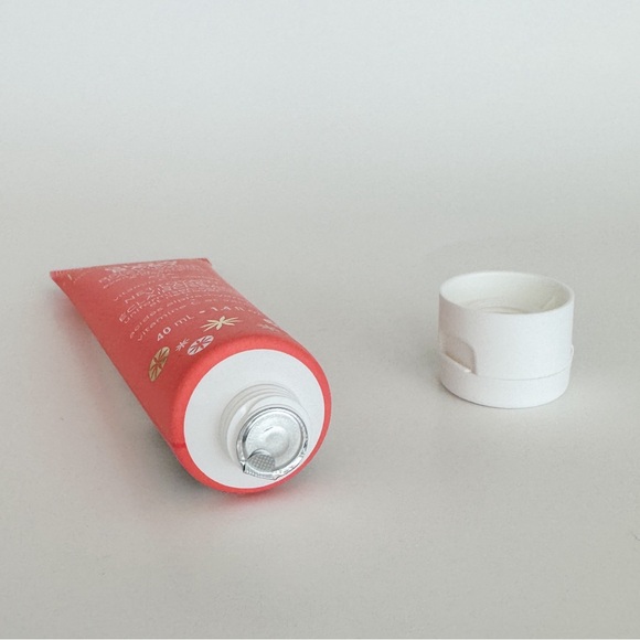 Pacifica Glow Baby Brightening Face Wash - Picture 2 of 2